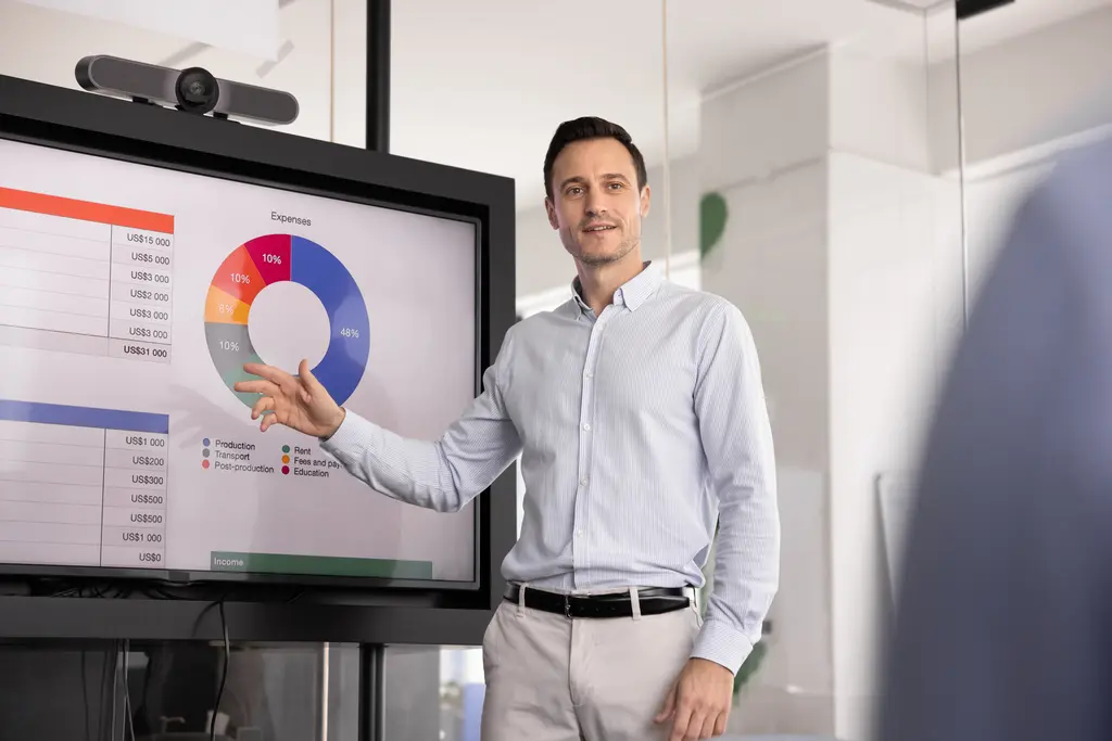 Lead Scoring Without Guesswork: Build Rules Sales Will Actually Trust 